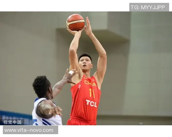 明星篮球训练营：培养未来篮球巨星的梦想之地与成长之路