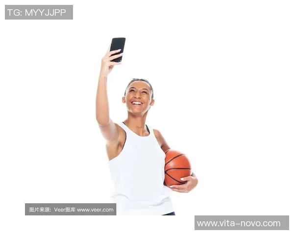 篮球明星气质自拍展现运动魅力与个性风采的完美结合