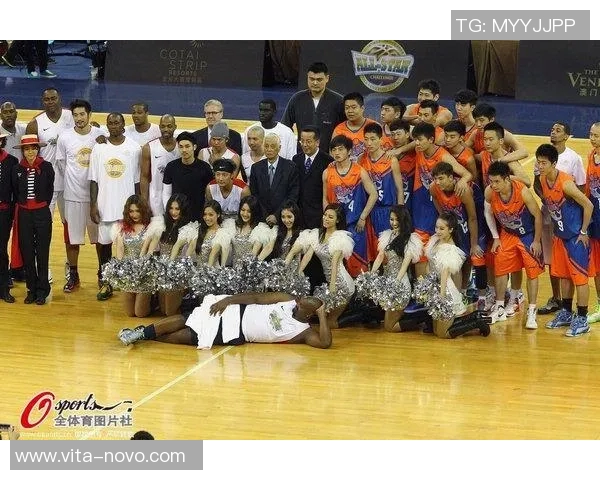 大明星热爱篮球运动的背后故事与他们的励志人生